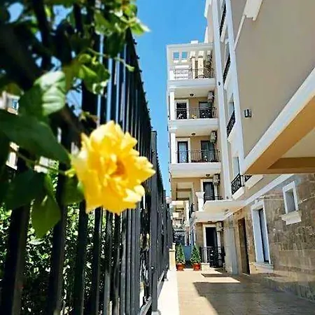 Deluxe In Hotel de apartamente Sveti Vlas