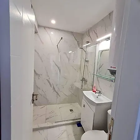 Hotel de apartamente Deluxe In